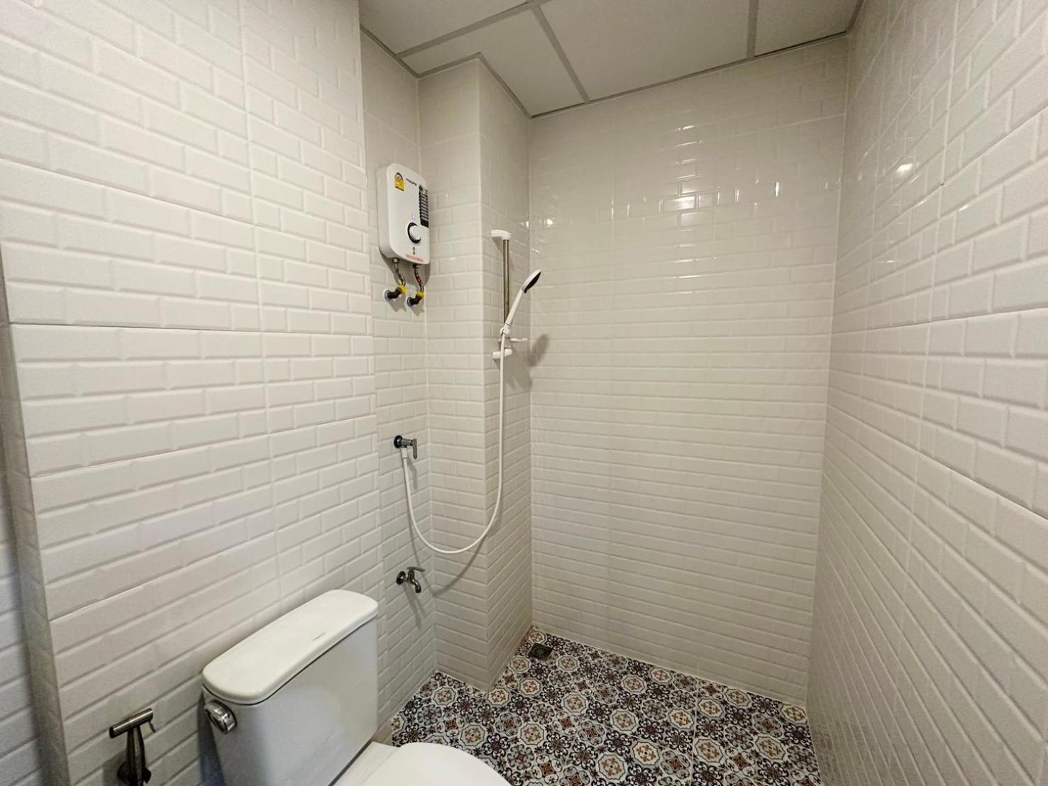 Hada House Apartment 曼谷 外观 照片