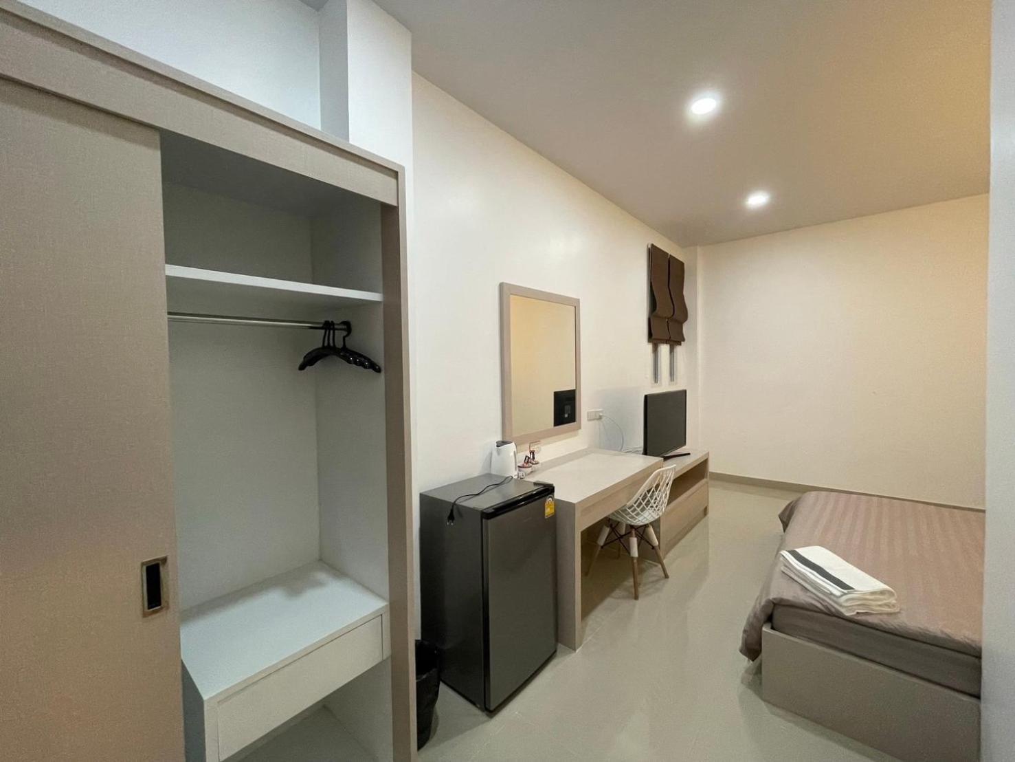 Hada House Apartment 曼谷 外观 照片