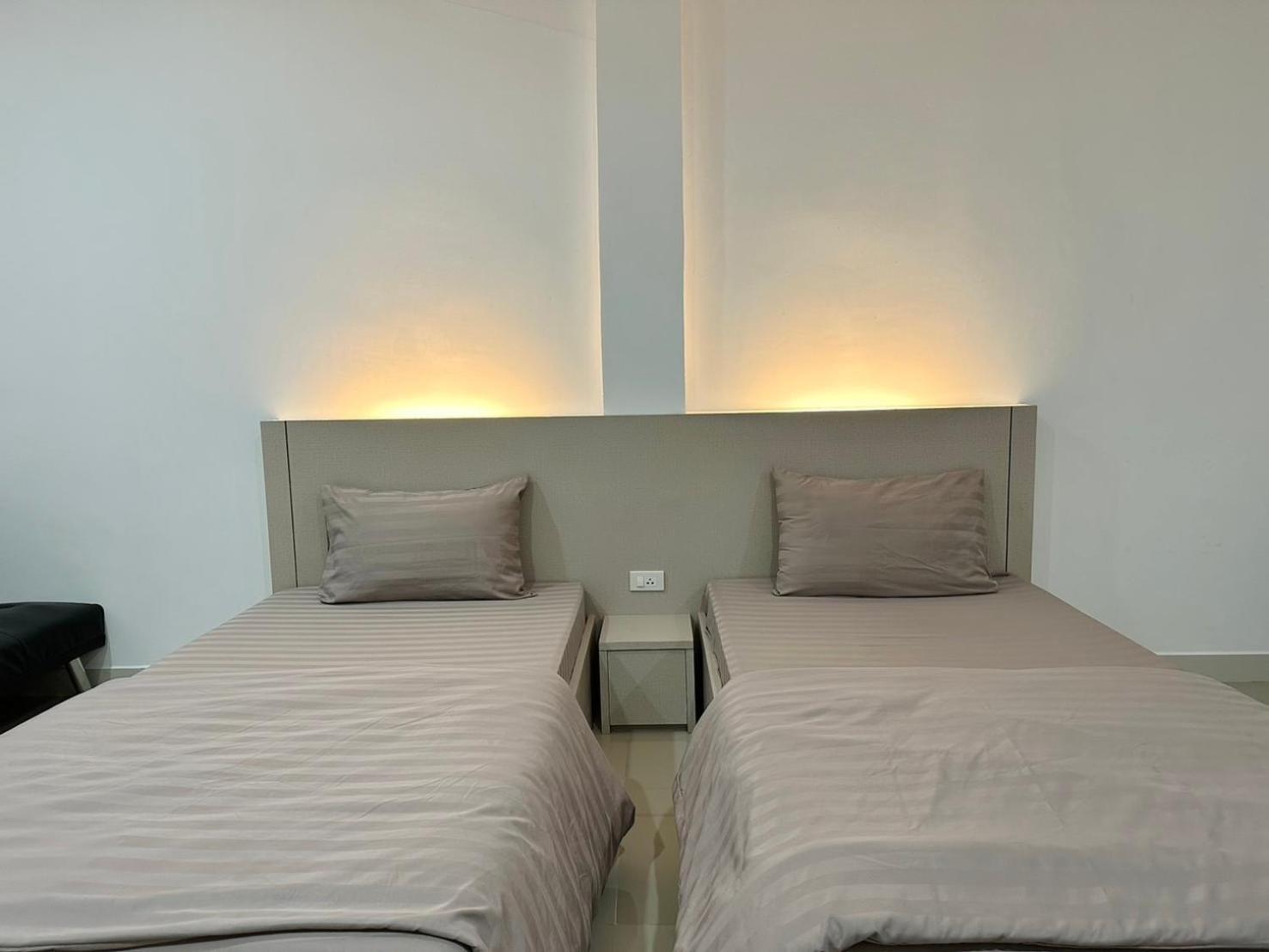 Hada House Apartment 曼谷 外观 照片